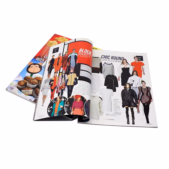 Brochure di libri in cartone con offset a colori di moda personalizzata Servizi di stampa di brochure Catalogo dei produttori in Cina Catalogo di stampa di riviste
